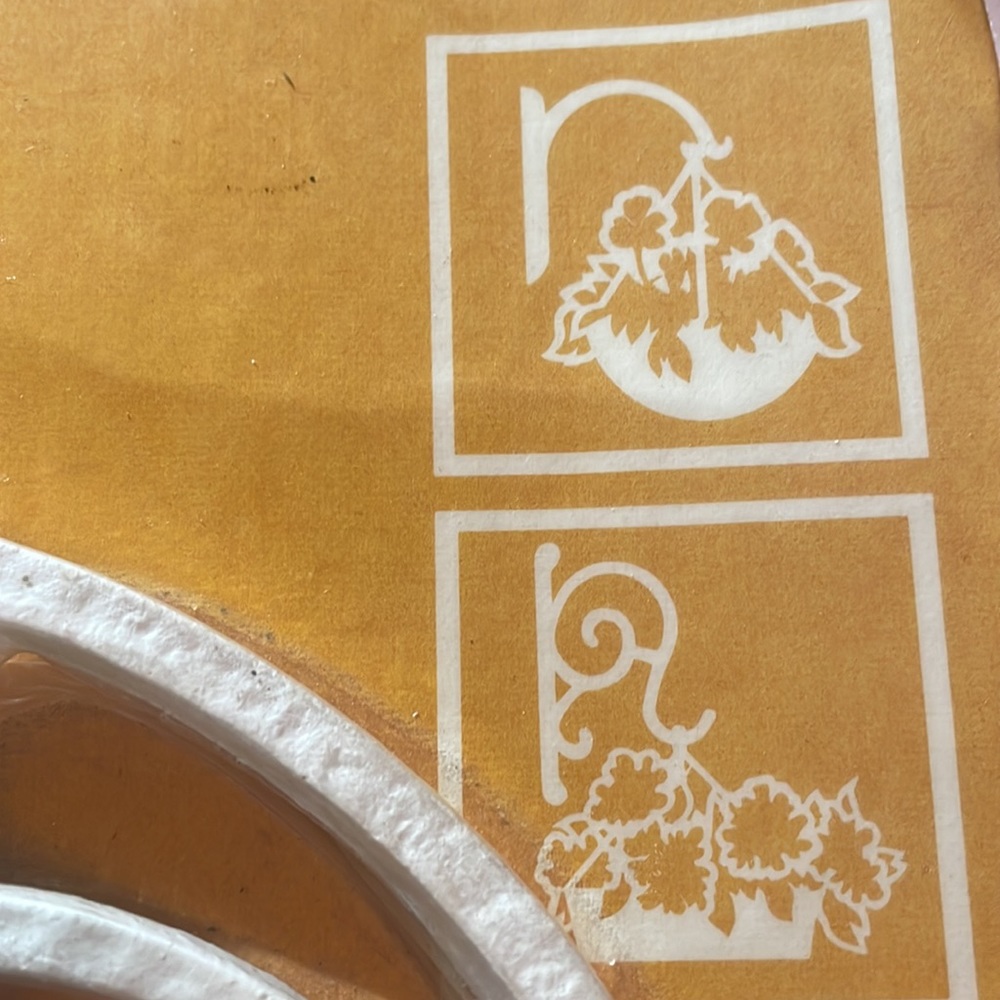 Decorativecbracket - Picture 3 of 6
